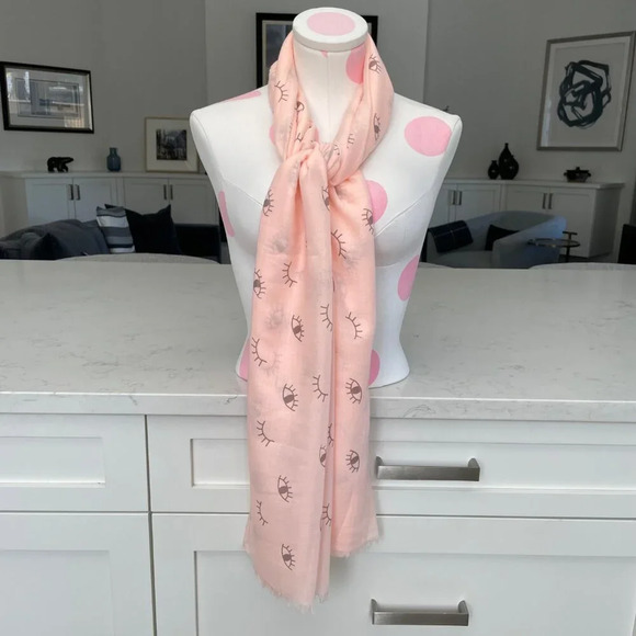 Memories Soft Fringed Polyester Cotton Scarf/Wrap w Playful Eye Print Pale Peach - Picture 8 of 12